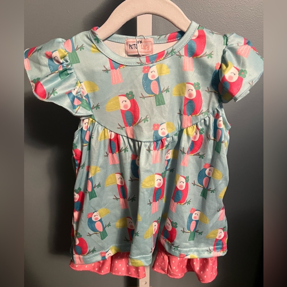 Pete and Lucy Tropic Like It’s Hot Bird Short Sleeve Top and Capri Set NWT